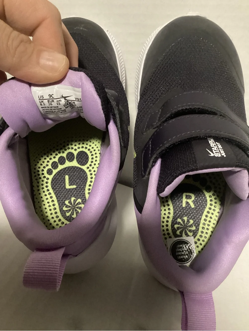 Nike Kids Black and Lavender Velcro Sneakers with Lime Swoosh size 9